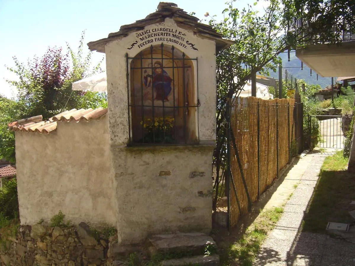Barolo Apartment Gravedona 0*,  Italy