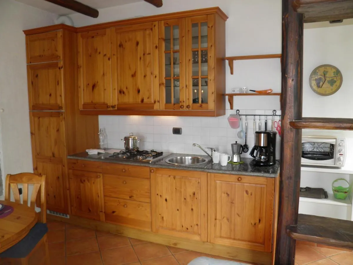 Barolo Apartment Gravedona